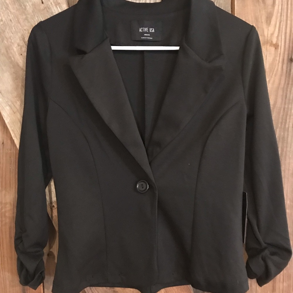 Black Blazer 3/4 sleeves